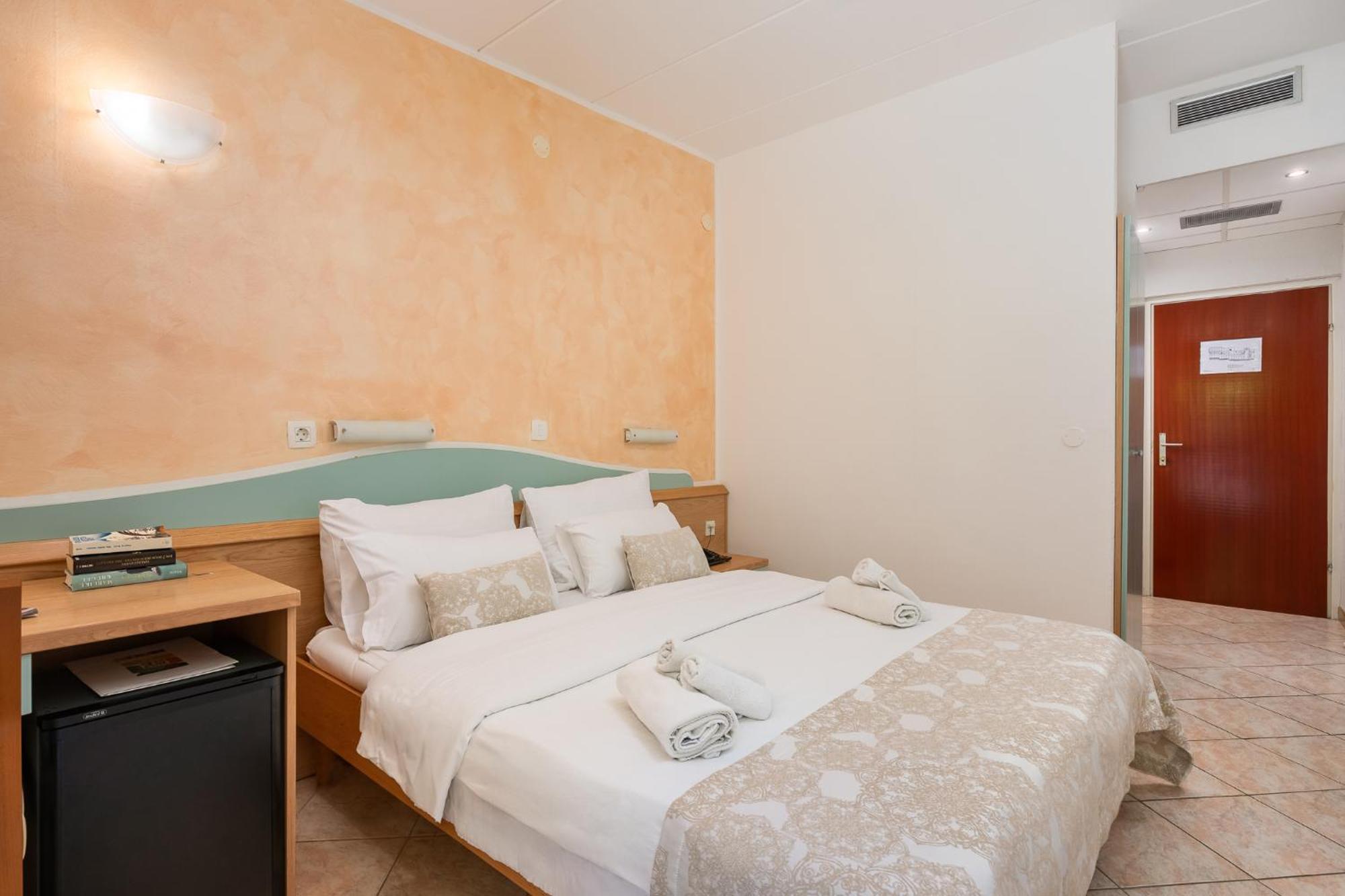 Hotel Mimosa Lido Palace - Maslinica Hotels & Resorts Рабац Номер фото
